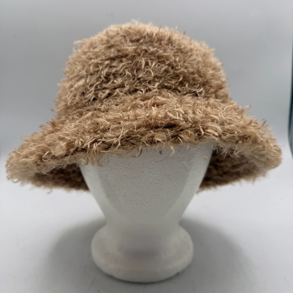 Westbound Fuzzy Bucket Hat – Tan – 59 cm